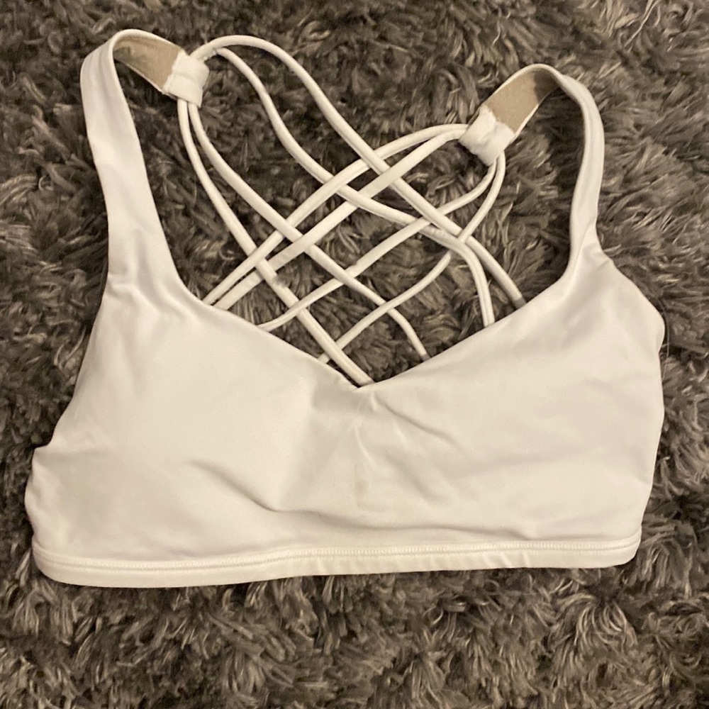 Lululemon sports bra